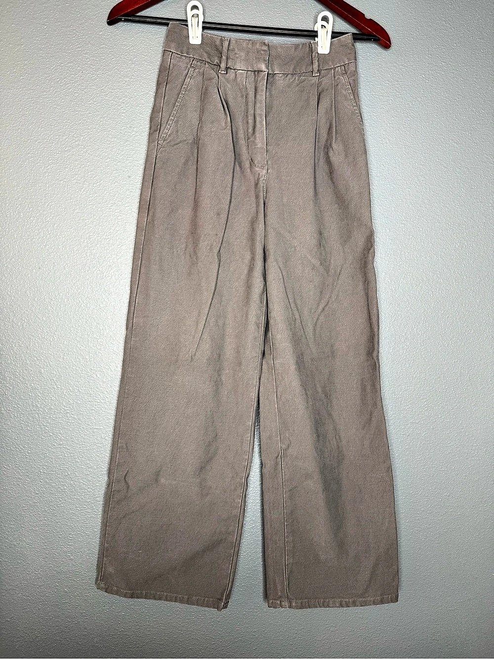 Aritzia Wilfred Free Dion Pants Size 00 Gray High Rise Wide Leg Pleated